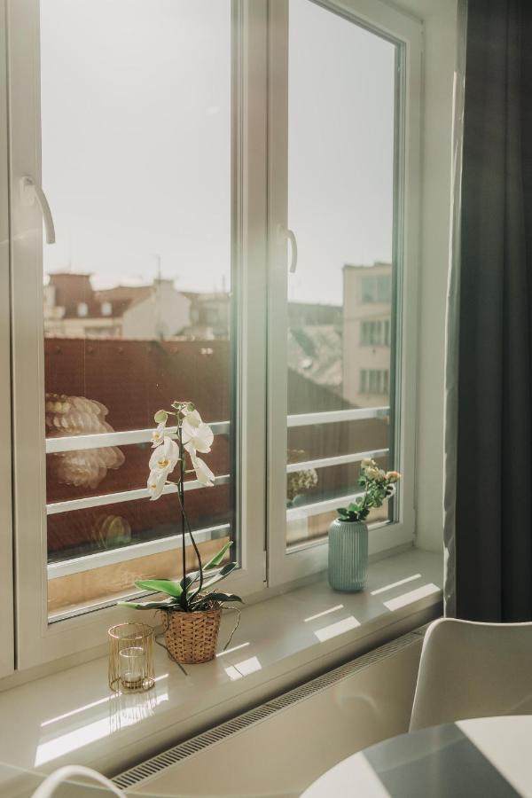 New Equipped Apartment In The City Center Пилзен Екстериор снимка