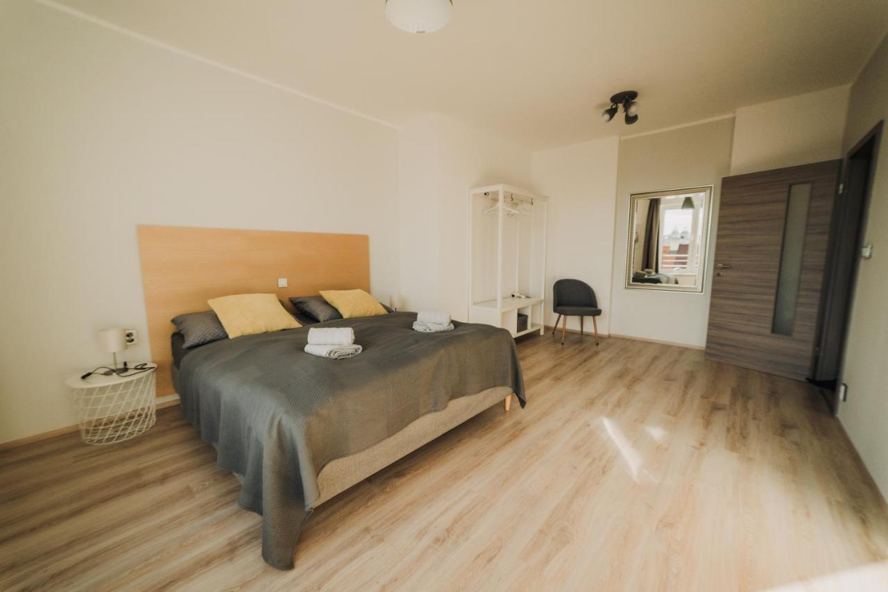 New Equipped Apartment In The City Center Пилзен Екстериор снимка